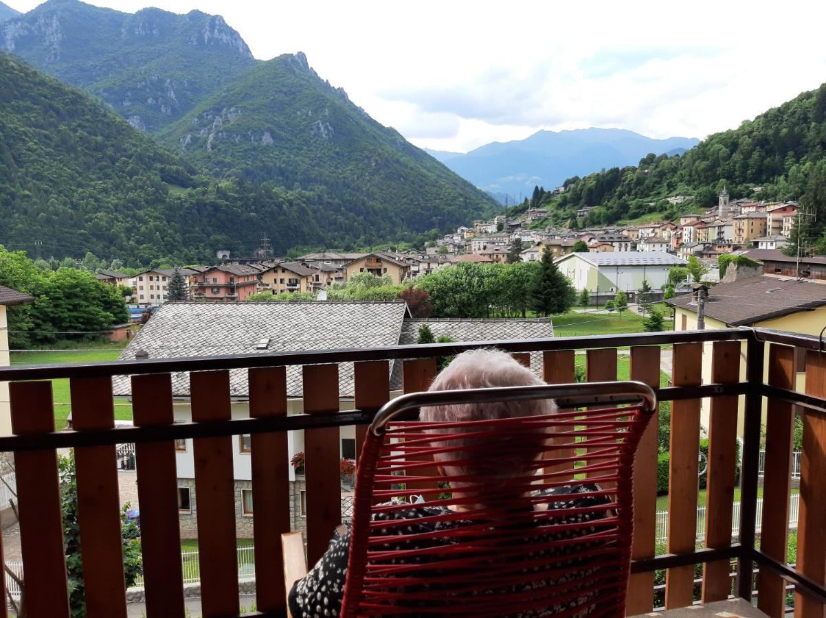 Bilocale A Piazza Brembana Apartman Kültér fotó