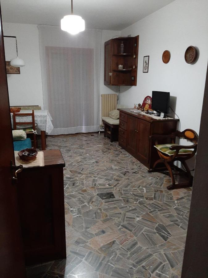 Bilocale A Piazza Brembana Apartman Kültér fotó