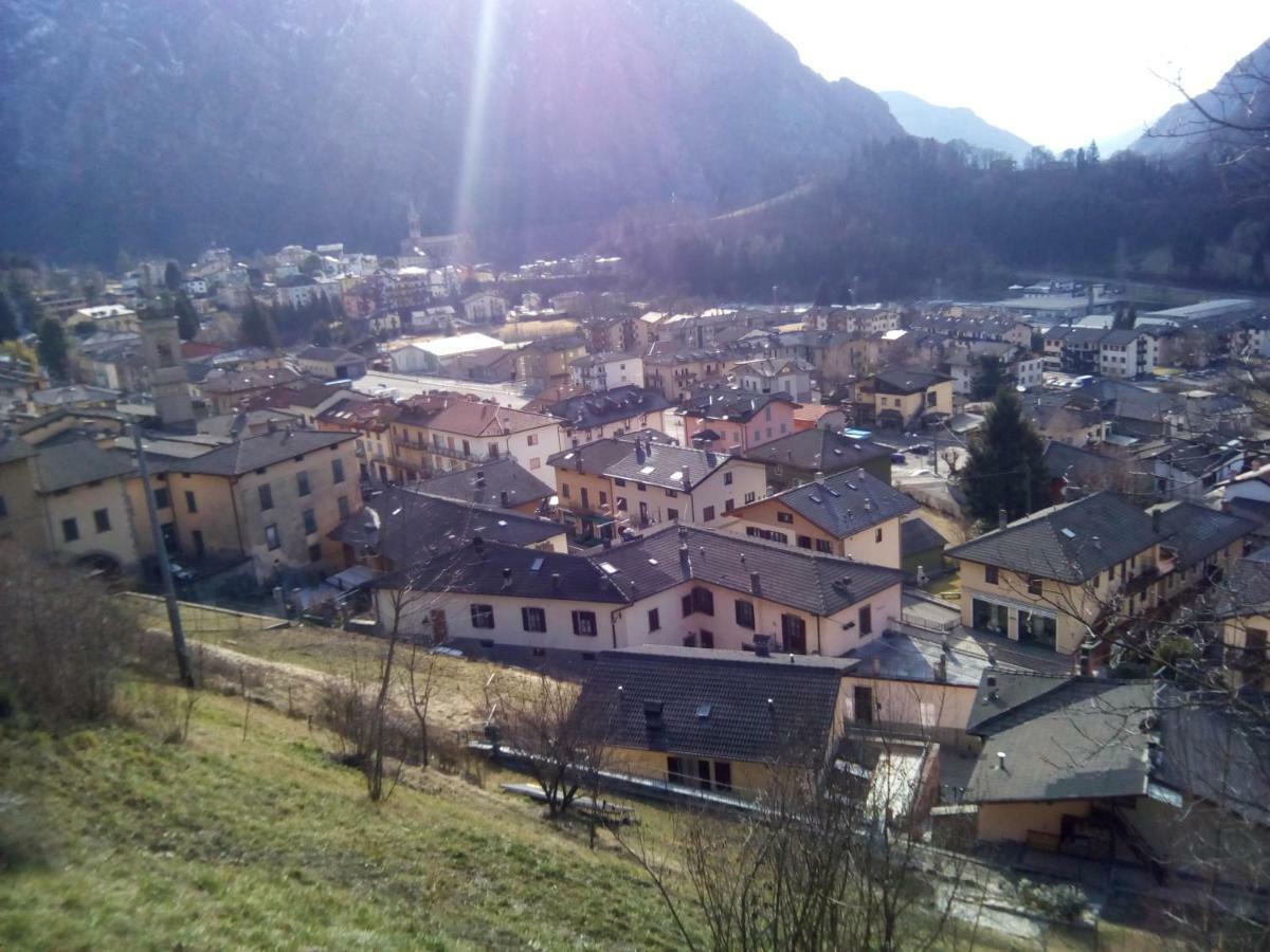 Bilocale A Piazza Brembana Apartman Kültér fotó